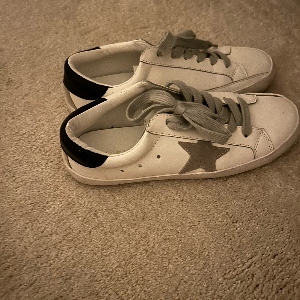 STAR white sneakers. Fashionable. Wear with anything!